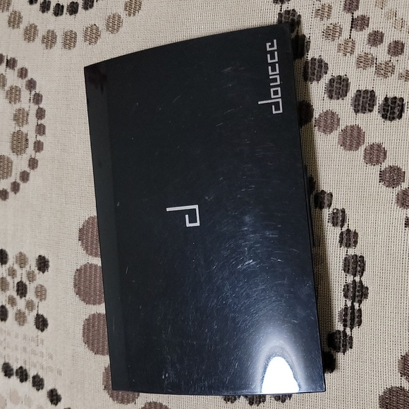 Doucce Cosmetics Freematic Eyeshadow Pro Palette - Picture 2 of 3
